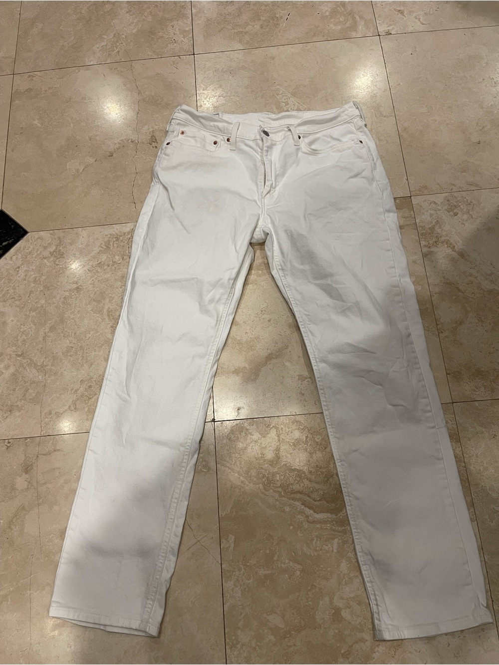 Levi 541 Mens White Men’s Straight-Leg Jeans - Classic Denim